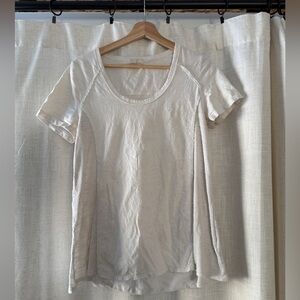 Anthropologie T.La t-shirt - M